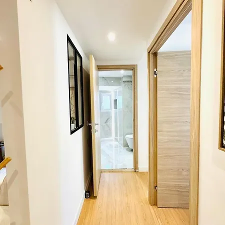 Apartamento Repere Des Artistes - Central, 3mn From Beach, 10mn Palais, Modern, Ac, Balcony Cannes