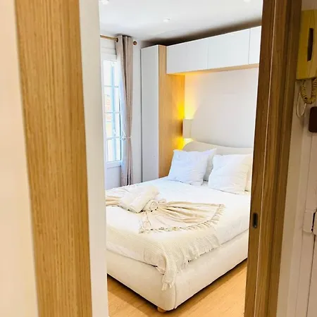 Repere Des Artistes - Central, 3mn From Beach, 10mn Palais, Modern, Ac, Balcony *